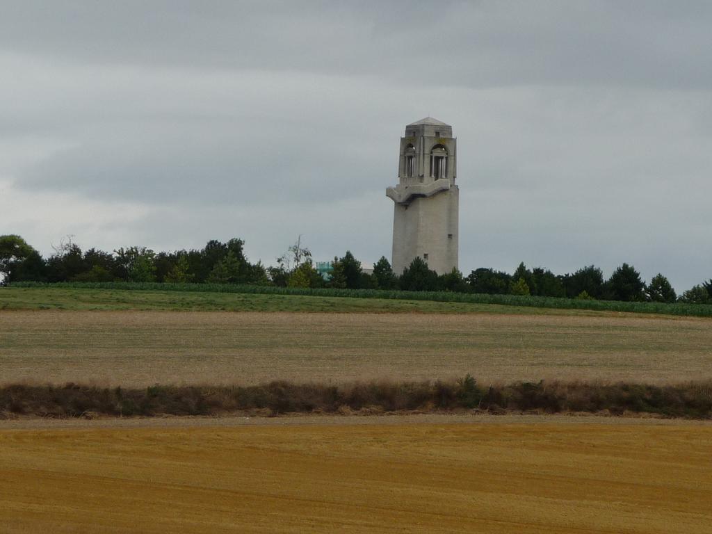 Hotel Le Relais De L'Aube Villers-Bretonneux Zewnętrze zdjęcie